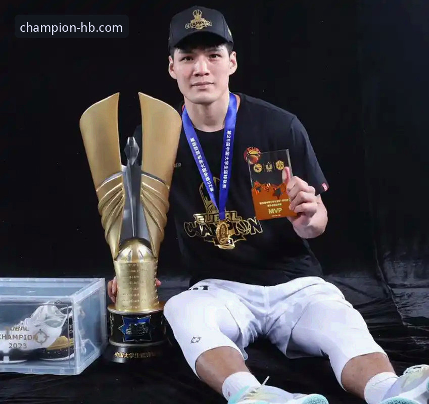 陈国豪回避条款再升级！今晚北控vs广州卡位战火博体育全程直播，状元秀遗憾缺席引热议